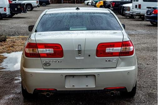 2008 Lincoln MKZ Base
