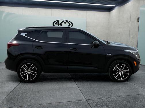 Cherry Black 2023 Kia Seltos EX