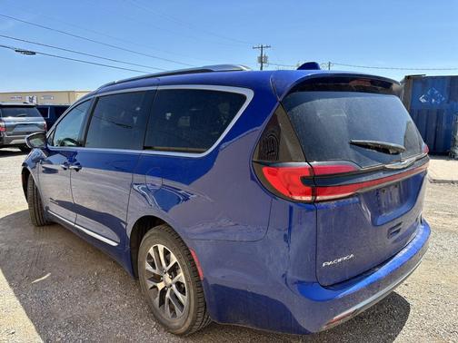 2021 Chrysler Pacifica L