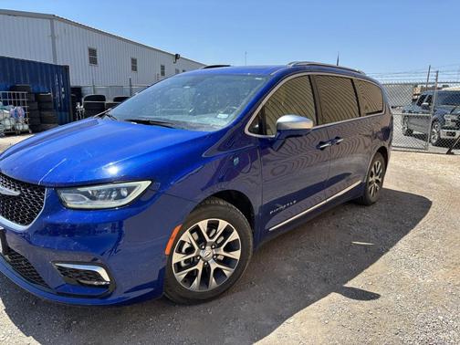 2021 Chrysler Pacifica L