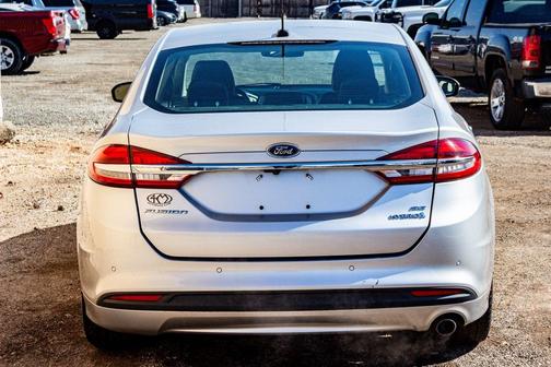 2018 Ford Fusion Hybrid SE