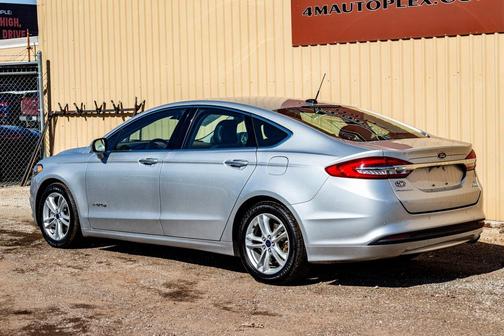 2018 Ford Fusion Hybrid SE
