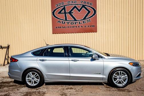2018 Ford Fusion Hybrid SE