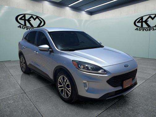 Blue Silver Metallic 2022 Ford Escape SEL
