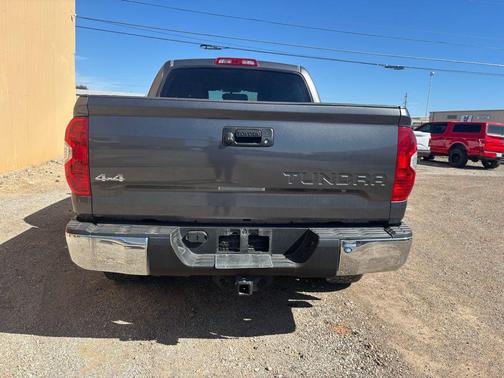 2017 Toyota Tundra SR5