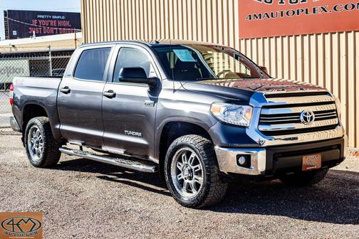 Magnetic Gray Metallic 2017 Toyota Tundra SR5
