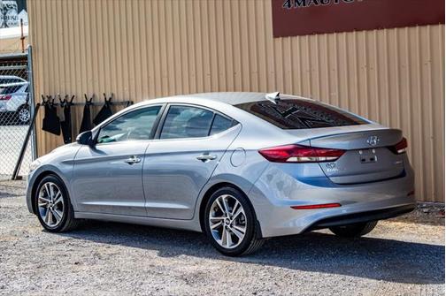 2017 Hyundai ELANTRA Limited