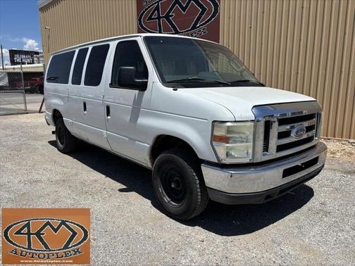 2010 Ford E350 Super Duty XL