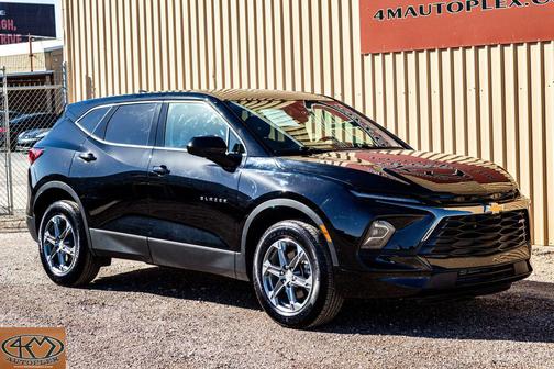 Black 2025 Chevrolet Blazer 2LT