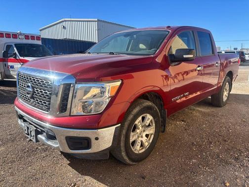 2018 Nissan Titan SV