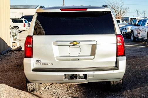 2017 Chevrolet Suburban LT
