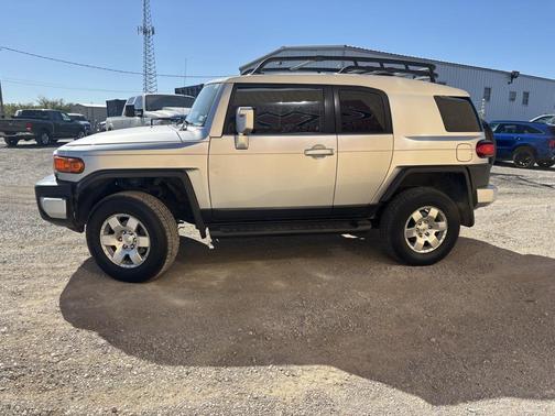 2008 Toyota FJ Cruiser Base