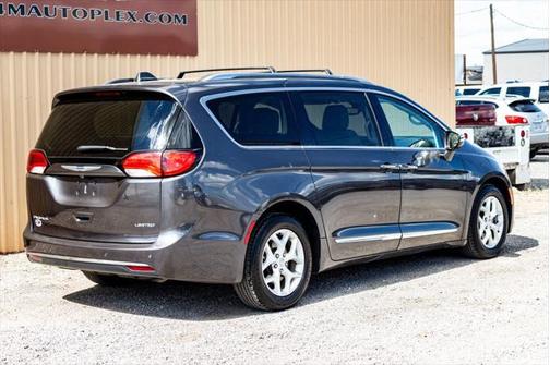 2020 Chrysler Pacifica Limited