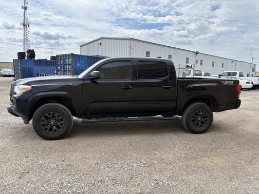 2021 Toyota Tacoma SR