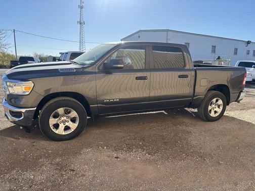 2023 RAM 1500 Big Horn/Lone Star