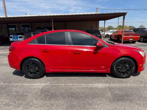 Victory Red 2012 Chevrolet Cruze LT