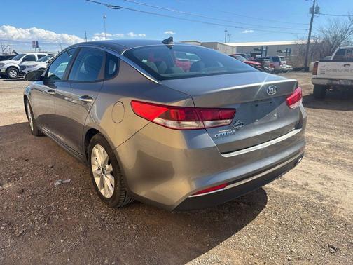 2018 Kia Optima LX