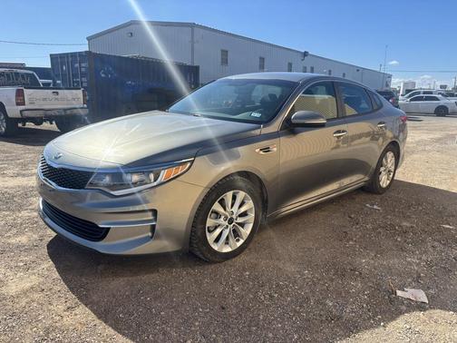 2018 Kia Optima LX