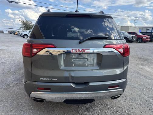 2017 GMC Acadia Denali