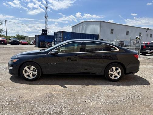 2022 Chevrolet Malibu 1LS