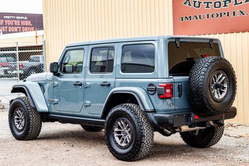 2024 Jeep Wrangler Rubicon 392