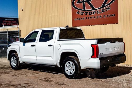 2024 Toyota Tundra SR