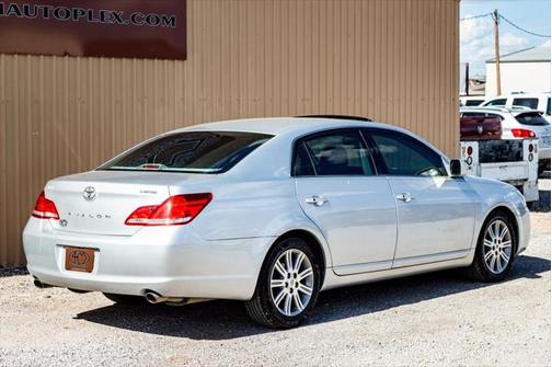 2007 Toyota Avalon XL