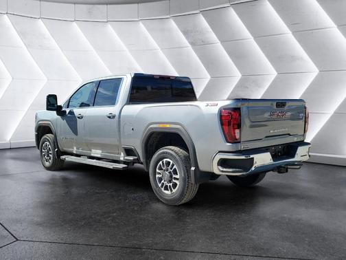 Sterling 2026 GMC Sierra 2500 SLE