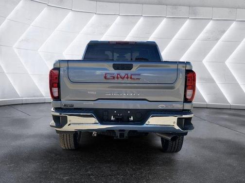 2026 GMC Sierra 2500 SLE