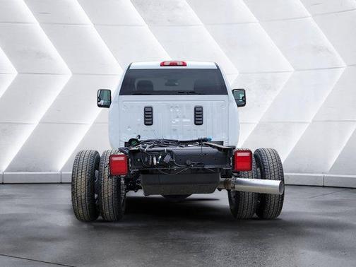 2026 GMC Sierra 3500 Pro