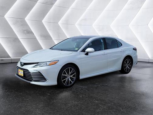 White 2023 Toyota Camry XLE