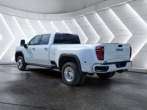 Glacier White 2026 GMC Sierra 3500 Denali Ultimate