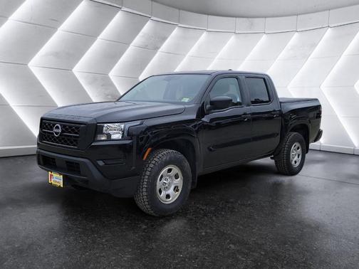 Black 2023 Nissan Frontier S