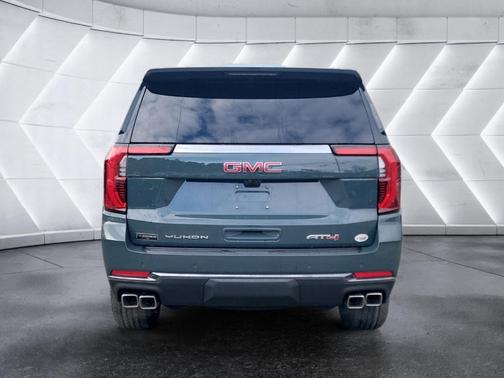 Midnight Pine 2026 GMC Yukon AT4