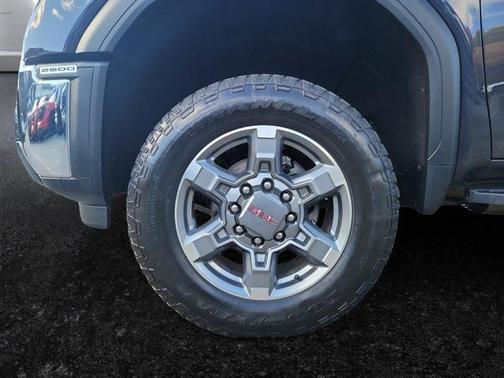 2025 GMC Sierra 2500 SLE