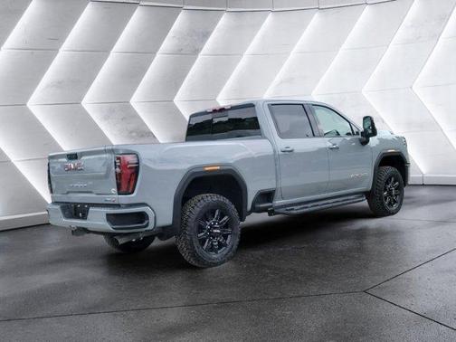 2025 GMC Sierra 3500 AT4