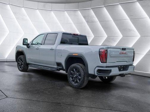 2025 GMC Sierra 3500 AT4