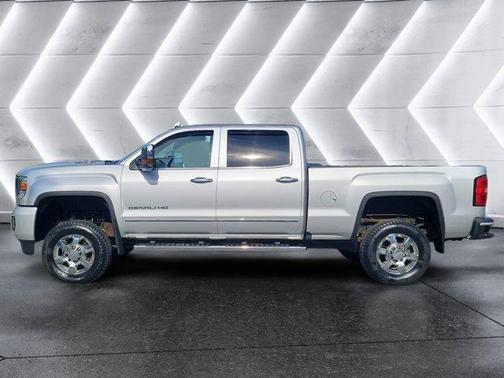 2019 GMC Sierra 3500 Denali