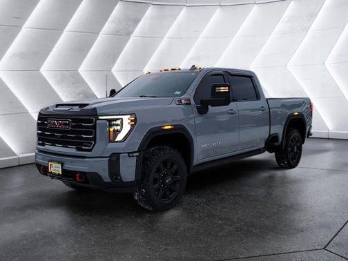 2025 GMC Sierra 3500 AT4
