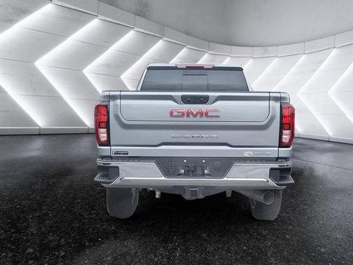 2026 GMC Sierra 2500 SLE