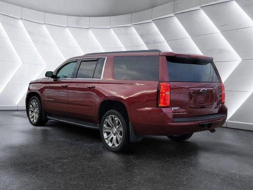 2019 Chevrolet Suburban LT