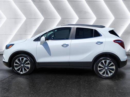 Summit White 2022 Buick Encore Preferred