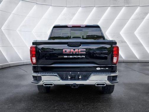 2025 GMC Sierra 1500 SLE