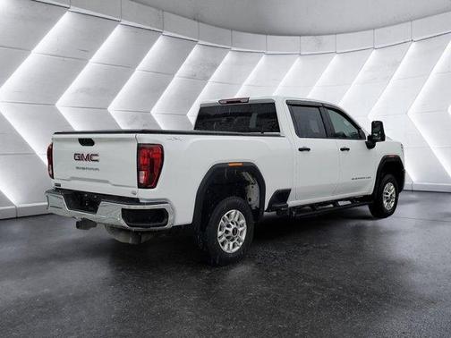 2024 GMC Sierra 2500 Pro