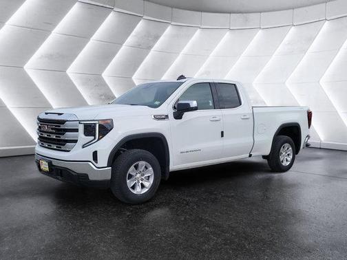 2025 GMC Sierra 1500 SLE