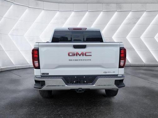 2025 GMC Sierra 1500 SLE