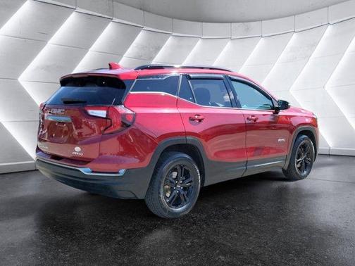 2022 GMC Terrain AT4