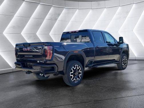 2025 GMC Sierra 2500 AT4