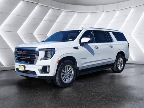 2022 GMC Yukon XL SLT