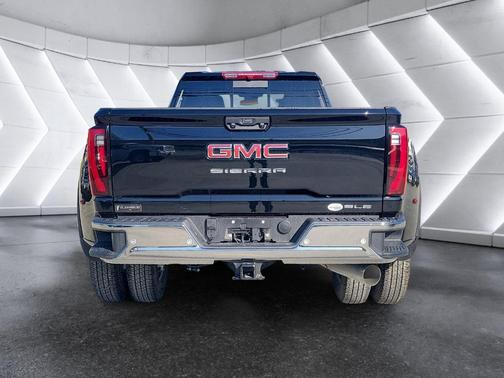 Onyx Black 2026 GMC Sierra 3500 SLE